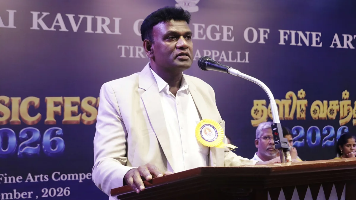 கலையின் மூலம் சமய நல்லிணக்கம்" – கலைக்காவேரி கல்லூரி நிகழ்வில் டாக்டர் கோவிந்தராஜ் வர்தணன் சிறப்புரை 5